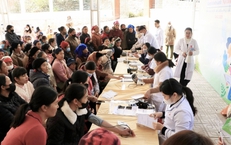 1.511 người dân xã biên giới Cao Bằng được khám bệnh, tư vấn sức khỏe và cấp phát thuốc miễn phí trước thềm năm mới