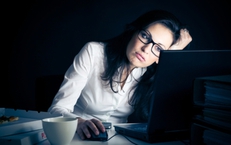 Mối liên quan giữa thức khuya, ngủ ít và béo phì