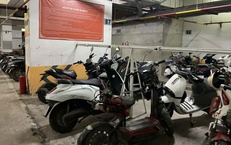 Th&#234;m chung cư ở H&#224; Nội tạm dừng tr&#244;ng giữ xe điện mới