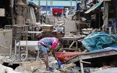 B&#227;o lũ &#39;cuốn tr&#244;i&#39; hơn 20 tỷ USD ở Nam &#193; v&#224; Đ&#244;ng Nam &#193; chỉ trong một th&#225;ng