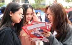 Siết tổ hợp truyền thống: Học sinh lớp 12 loay hoay t&#236;m chiến lược &#244;n thi mới