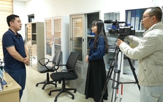 'Ánh sáng phía cuối đường' và những người kể chuyện từ tuyến đầu phòng, chống HIV/AIDS