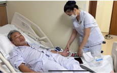 Đạo diễn Nguyễn Quang Dũng vượt qua lằn ranh sinh tử sau cơn nhồi m&#225;u cơ tim