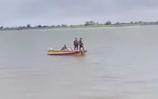 Thương t&#226;m: Đi bắt c&#225;y, hai mẹ con gặp nạn dưới s&#244;ng