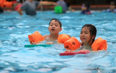C&#249;ng h&#224;nh động để kh&#244;ng c&#242;n trẻ em bị đuối nước