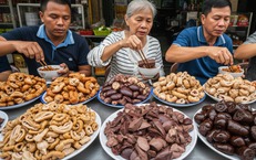 Li&#234;n cầu khuẩn lợn b&#249;ng ph&#225;t từ th&#243;i quen ăn tiết canh