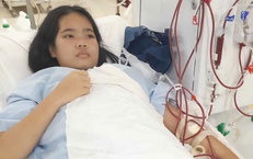 Mẹ trẻ kiệt quệ cầu mong sự sống cho 2 con mắc bệnh hiểm ngh&#232;o