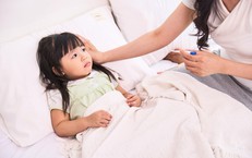 6 hiểu lầm khi chăm s&#243;c trẻ bị vi&#234;m mũi họng v&#224; c&#225;ch xử l&#253; đ&#250;ng