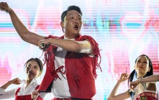 &#212;ng ho&#224;ng Gangnam Style PSY bị điều tra v&#236; sử dụng tr&#225;i ph&#233;p thuốc