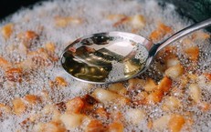 Ăn mỡ lợn c&#243; tốt kh&#244;ng?