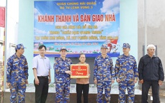 Vùng 3 Hải quân bàn giao nhiều nhà mới trong ‘Chiến dịch Quang Trung’