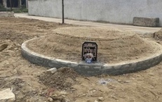 Đất có sổ đỏ nhưng bất ngờ phát hiện ngôi mộ, chủ nhà phải làm gì?