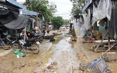 Xuất hiện nhiều vết nứt lớn, Đà Nẵng công bố tình huống khẩn cấp về thiên tai