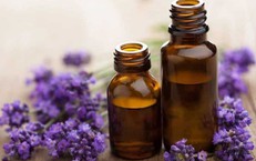 Bí quyết dưỡng da rạng rỡ với 4 loại tinh dầu thiên nhiên mát lành