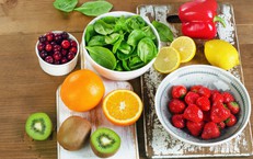 Trẻ thừa cân, béo phì ăn rau và trái cây như thế nào để không tăng cân?