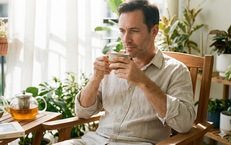 'Giải cứu' lá gan ngày Tết: Chế độ ăn hỗ trợ thải độc gan cho nam giới thường xuyên uống rượu bia