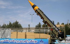 Tên lửa tầm xa Khorramshahr-4 của Iran khiến Mỹ và Israel 'đau đầu'