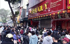 Giá vàng lao dốc sau khi lập đỉnh: Rủi ro gia tăng với đầu tư ngắn hạn