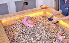 Quảng cáo giảm cân bằng ủ đá, ủ cát nóng: Bác sĩ cảnh báo nguy cơ gây hại sức khỏe