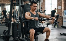 Nam giới tuổi 40, tập cơ ngực bao nhiêu buổi mỗi tuần là đủ?