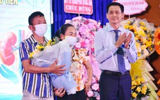 Món quà đặc biệt chồng hiến thận trao cho vợ cơ hội sống lần thứ hai
