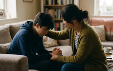 Phụ huynh và giáo viên có thể làm gì để học sinh bớt áp lực học tập?