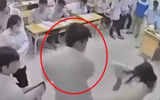 Khởi tố nam sinh 17 tuổi đánh cô giáo gãy mũi, trách nhiệm hình sự ra sao?