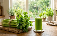 5 lợi ích sức khỏe khi uống nước ép cần tây mỗi ngày