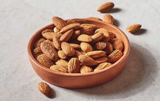 5 loại thực phẩm chống viêm tốt cho phụ nữ sau tuổi 50