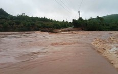 Mưa lũ gây thiệt hại cho các địa phương, 5 người bị thương do sét đánh