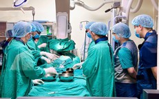 Báo Sức khỏe và Đời sống là cầu nối đưa kỹ thuật y khoa cao đến với người dân
