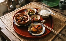 7 thực phẩm gây hại cho sức khỏe người sau tuổi 70