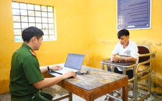 Diễn biến mới nhất vụ kẻ 'điên tình' chặn đường, dùng dao chém 3 mẹ con cô giáo ở Cà Mau