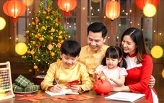 Tiền lì xì của con: Giữ hộ hay để con tự quản?