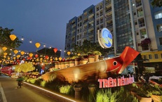 Tấp nập chợ hoa xuân ‘Trên bến dưới thuyền’ tái hiện không gian Tết Nam Bộ