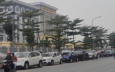 Chung cư Gelexia và Viện Pháp y Quốc gia bị 'bủa vây' bởi bãi xe không phép