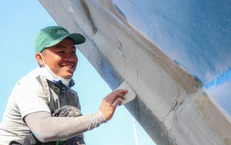 Nụ cười cần lao ngày cuối năm đẹp đến nao lòng