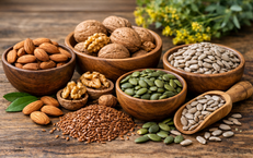 5 loại hạt giàu vi chất giúp giảm rụng tóc, hỗ trợ mọc tóc tự nhiên