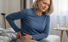 6 bài tập tăng cường sức khỏe khớp hông sau tuổi 55