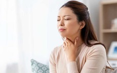 Nuốt nghẹn do bệnh gì? Cẩn trọng nhầm lẫn với nuốt vướng