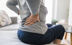 Cách phòng loãng xương sau mãn kinh