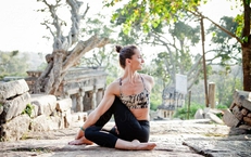 Lịch trình tập luyện yoga và thiền định phù hợp giúp phục hồi sức sống