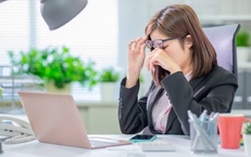 Khô mắt, mỏi mắt và những con số ít được nhắc đến trong kỷ nguyên số