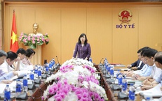 Xây dựng chính sách phụ cấp phải sát thực tiễn để ghi nhận, đãi ngộ xứng đáng hơn với nhân lực y tế