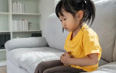 Cảnh báo ngộ độc thực phẩm học đường từ những thói quen ăn uống thiếu an toàn