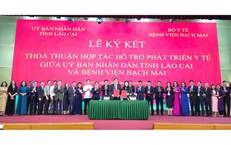 Bệnh viện Bạch Mai tiếp tục hỗ trợ toàn diện cho y tế Lào Cai