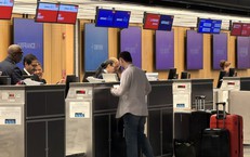 Hành khách 'chốt' vé máy bay sớm dịp nghỉ lễ 30/4-1/5