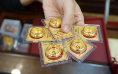 Chốt giá vàng hôm nay ngày 6/3 đồng loạt giảm rất mạnh