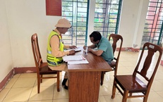 Phạt gần 200 triệu đồng xe khách 25 chỗ chở 53 người