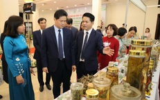 Thứ trưởng Thường trực Vũ Mạnh Hà nêu 5 định hướng nâng tầm dược liệu Việt giai đoạn mới